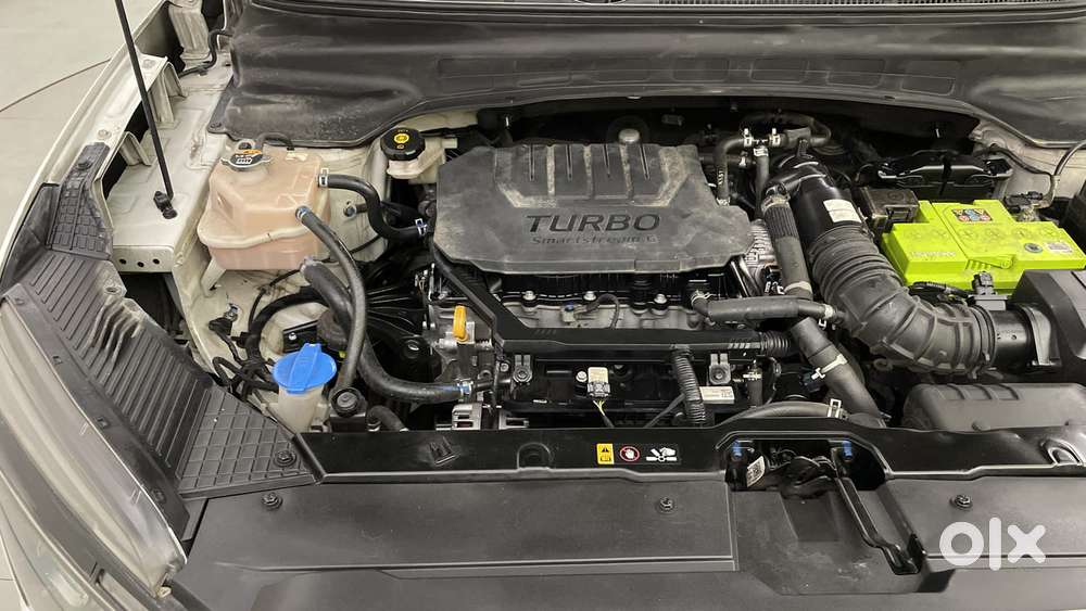 Hyundai Alcazar Signature (o) 6 Str 1.5 Petrol Dct, 2023, Petrol