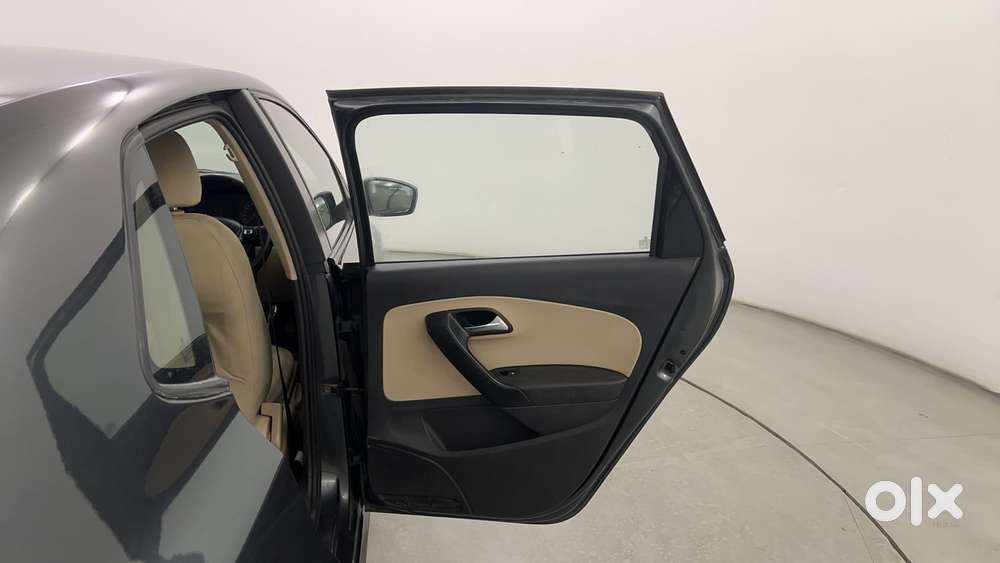 Volkswagen Polo 2009-2013 Petrol Highline 1.2l, 2015, Petrol