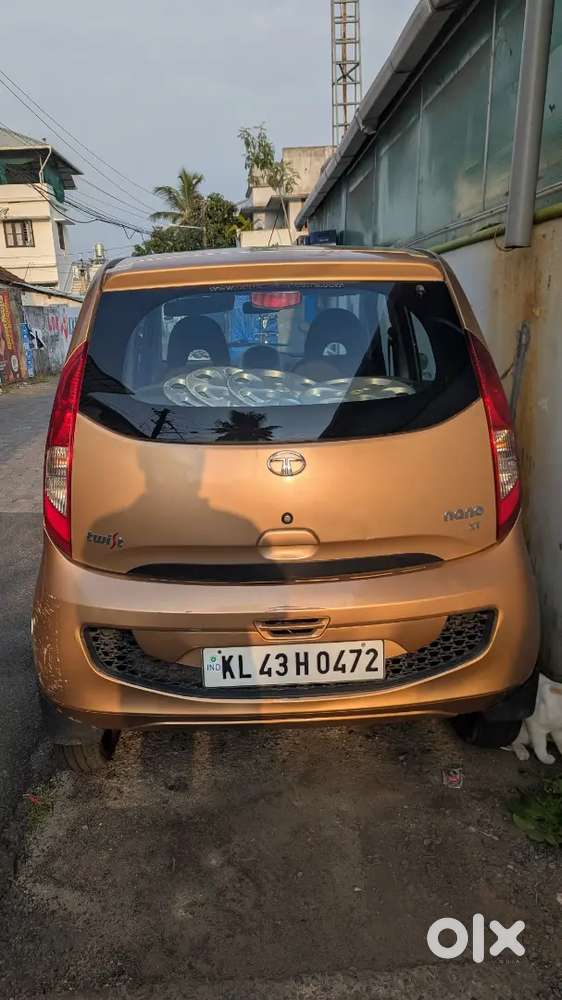 Neat And Clean Vehicle