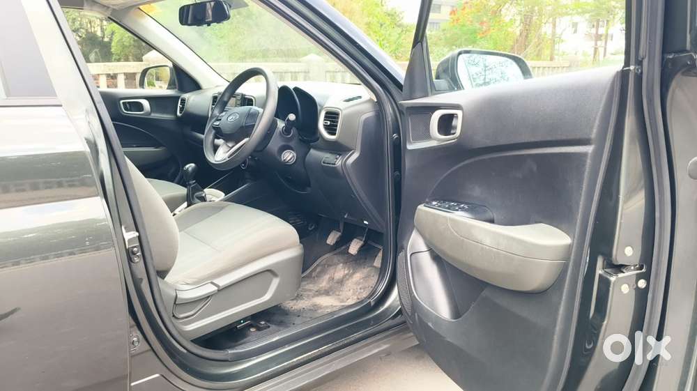 Hyundai Venue S, 2020, Petrol