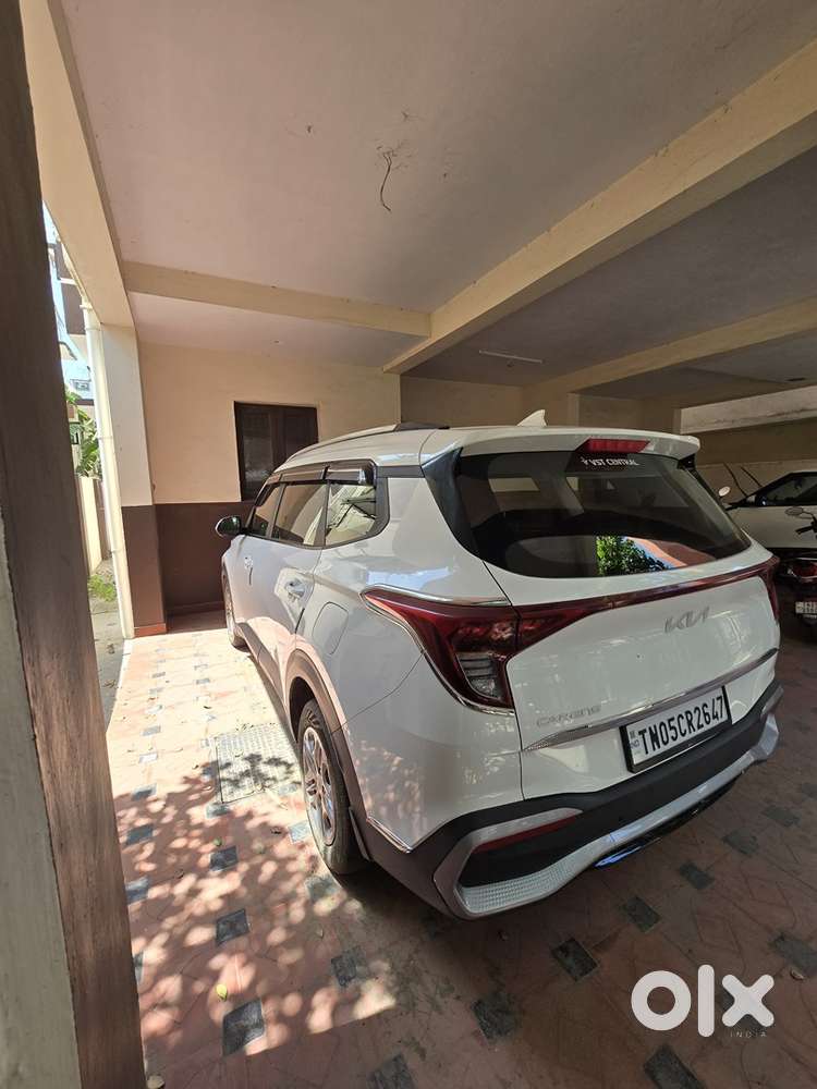 Kia Carens Petrol 2024