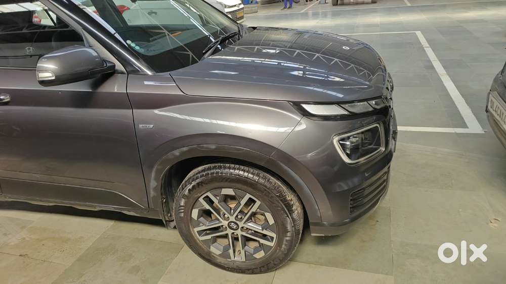Hyundai Venue Petrol 2022
