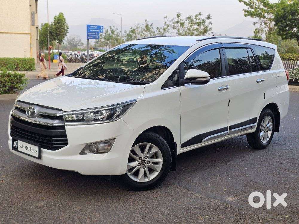 Toyota Innova Crysta 2.4 V, 2016, Diesel