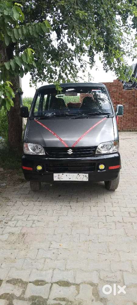 Maruti Suzuki Eeco 2016 Variant Smiles