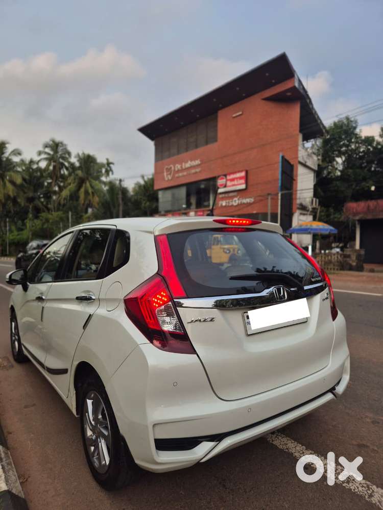 Honda Jazz Zx Cvt 2021 Petrol  1st Owner  32k Km  Well Maintained