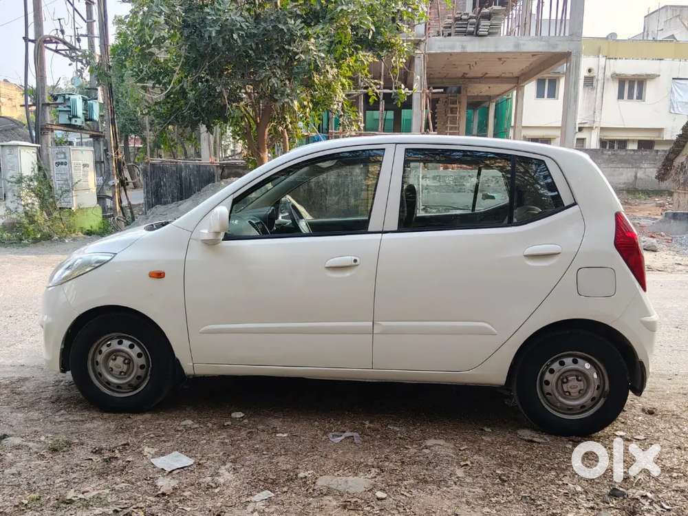 Hyundai I10 2015 Petrol 34000 Km Driven