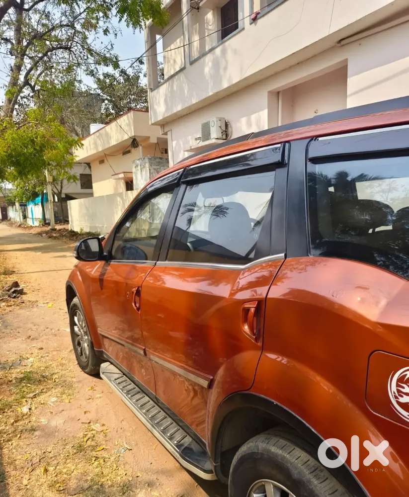 Mahindra Xuv500 2015 Diesel 145000 Km Driven