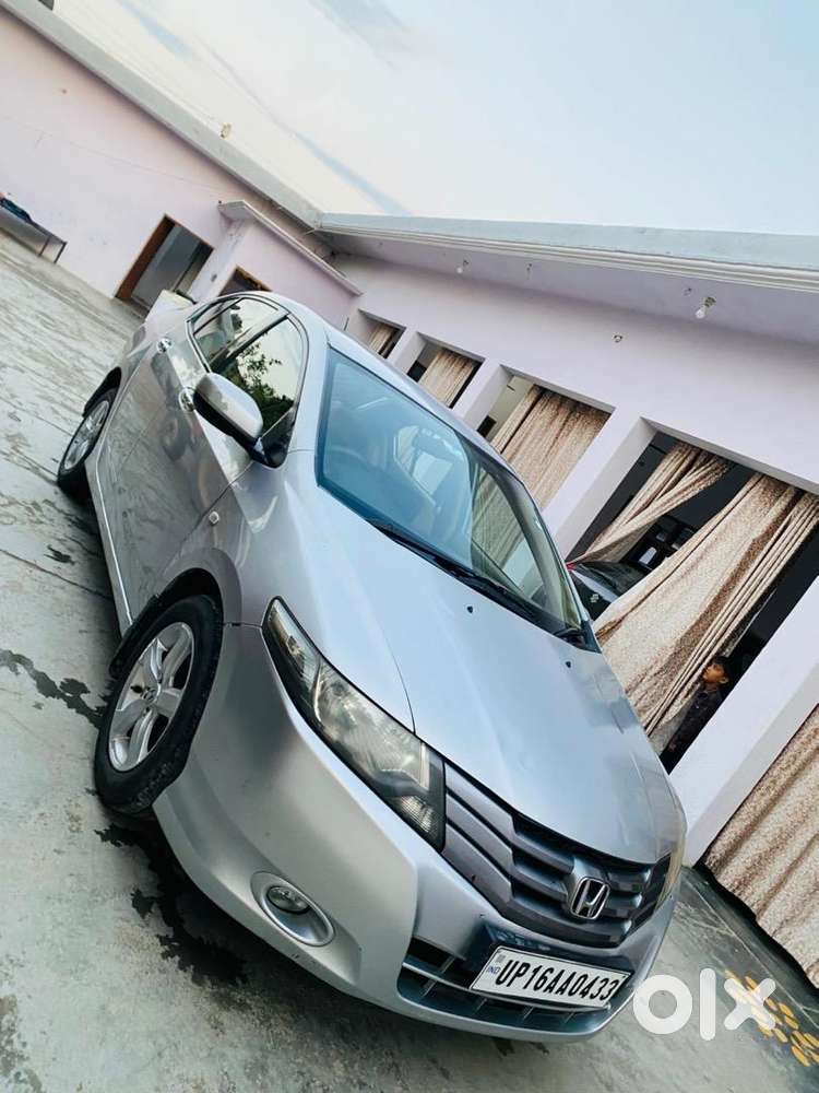 Honda City Hybrid Ehev 2010 Cng & Hybrids Well Maintained