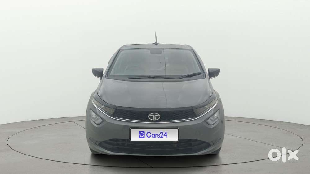 Tata Altroz Xz, 2023, Petrol