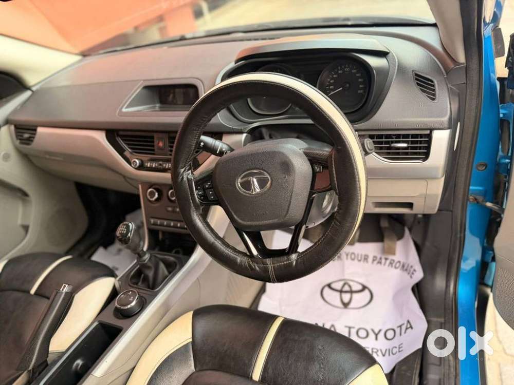 Tata Nexon, 2018, Petrol