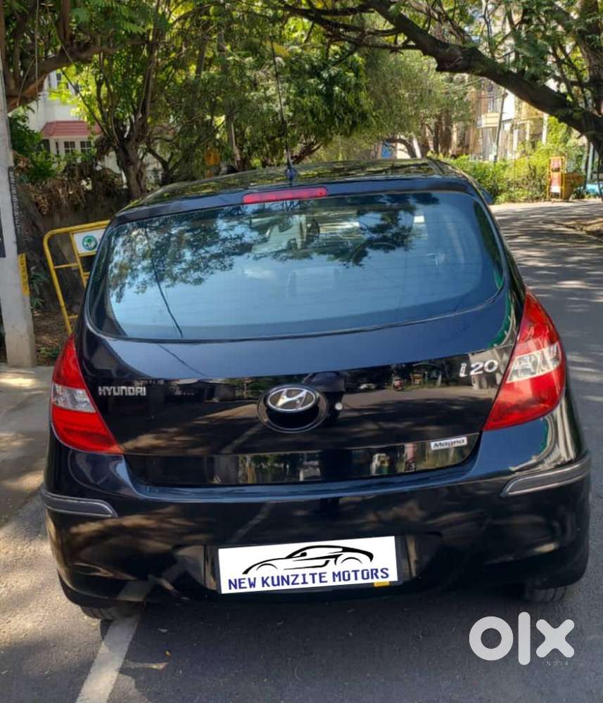 Hyundai I20 Magna 1.2 Mt, 2011, Petrol