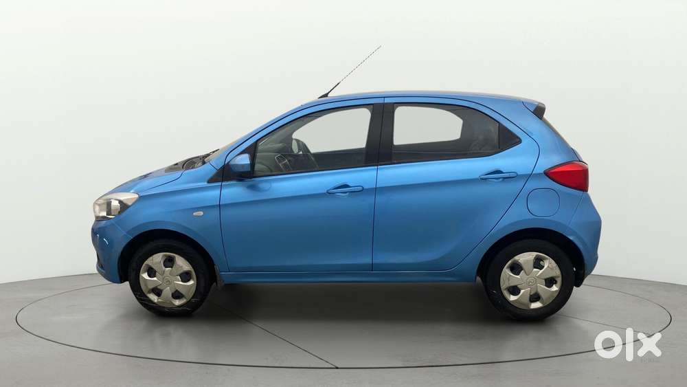Tata Tiago 1.2 Revotron Xt, 2016, Petrol