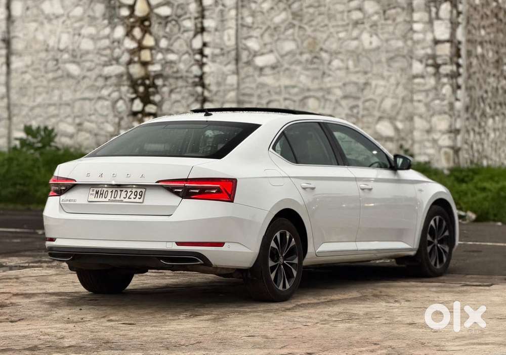 Skoda Superb 2.0 L&k Tsi At, 2021, Petrol