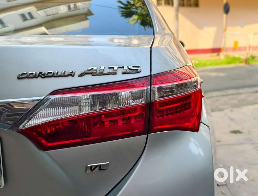 Toyota Corolla Altis 2013-2017 Vl At, 2016, Petrol