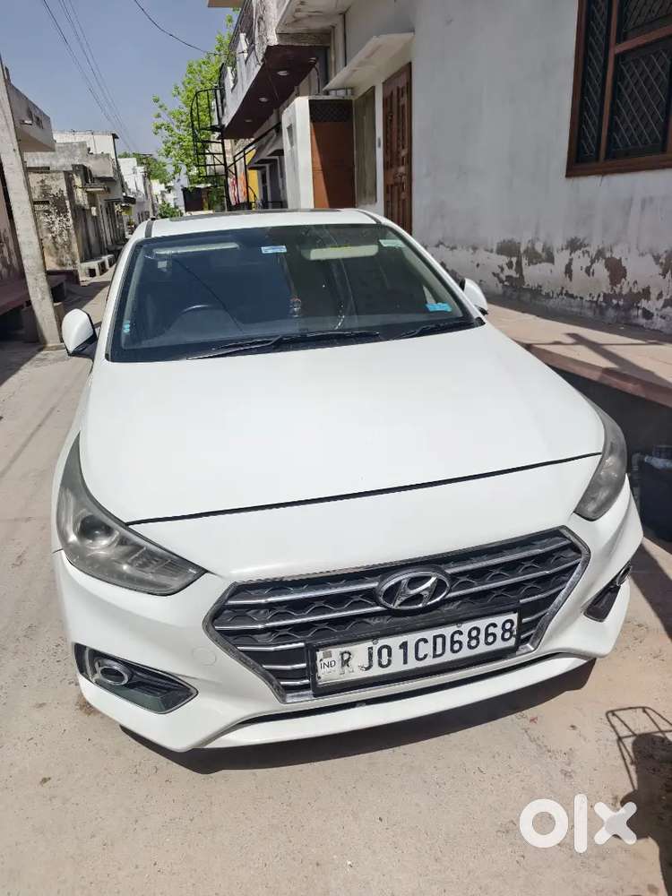 Verna Top Modal 2018