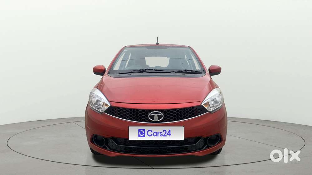 Tata Tiago 1.2 Revotron Xt, 2017, Petrol