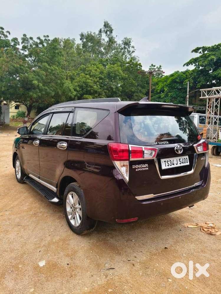 Toyota Innova Crysta 2.4 G Mt 8s, 2016, Diesel