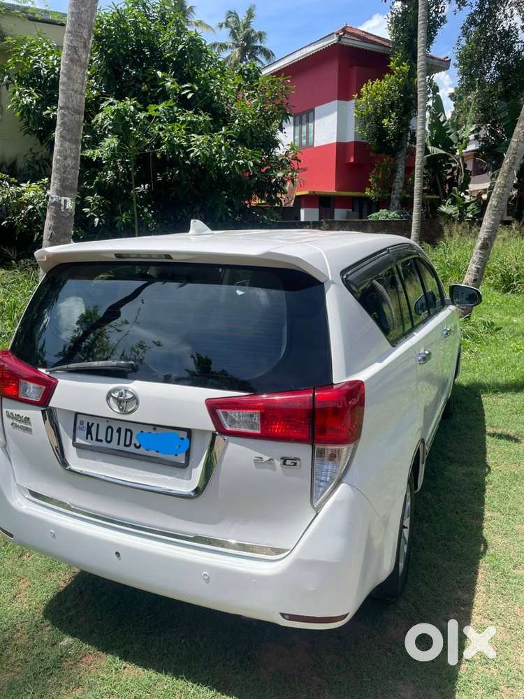 Toyota Innova Crysta 2018 Diesel Well Maintained