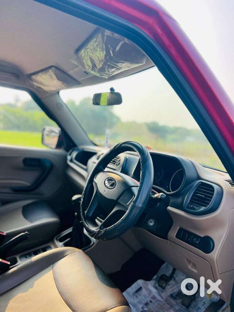 Mahindra Tuv 300 T4, 2018, Diesel