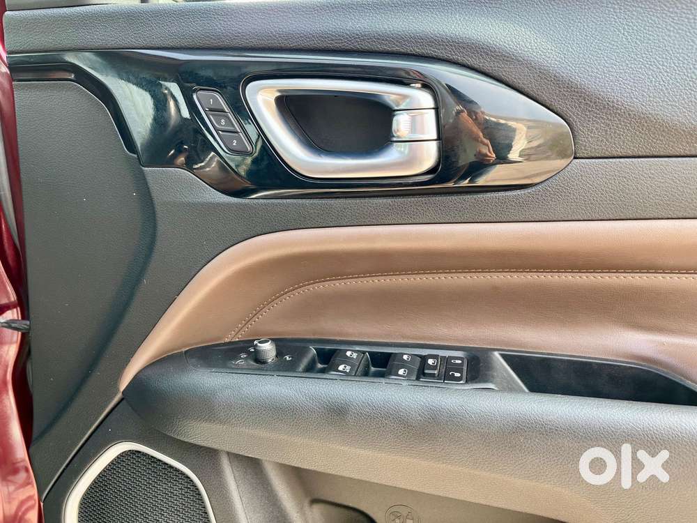 Jeep Meridian Limited, 2023, Diesel