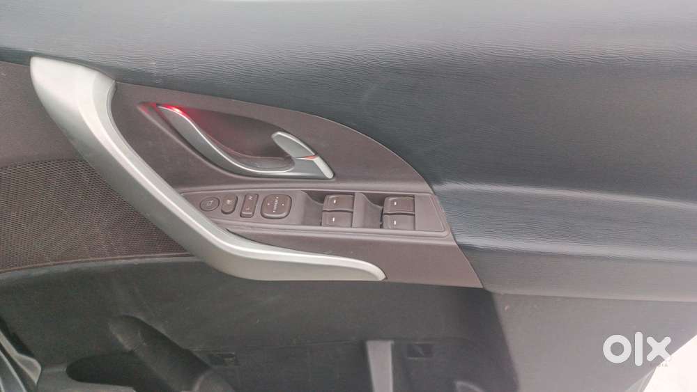 Mahindra Xuv500 W8, 2014, Diesel