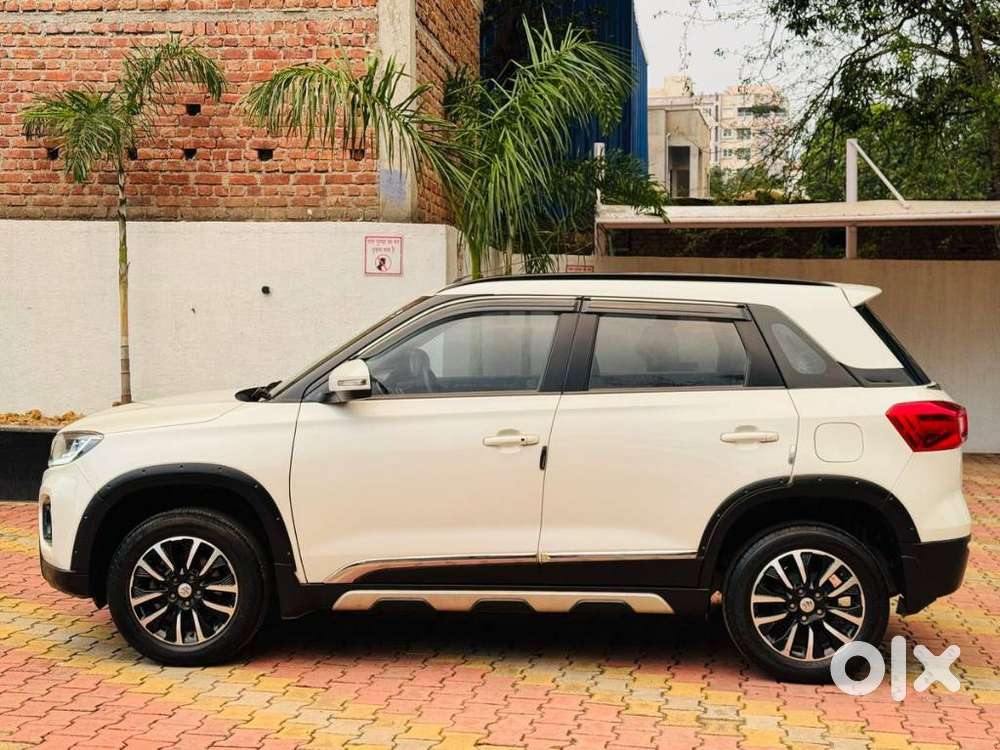 Maruti Suzuki Brezza 1.5 Zxi Plus At Smart Hybrid, 2021, Petrol