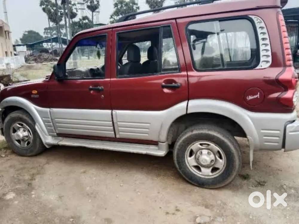 Mahindra Scorpio 2002 2.6 Dx