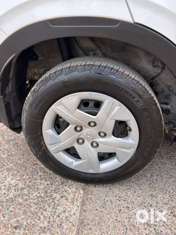 Hyundai Venue S 1.2 Petrol, 2021, Petrol