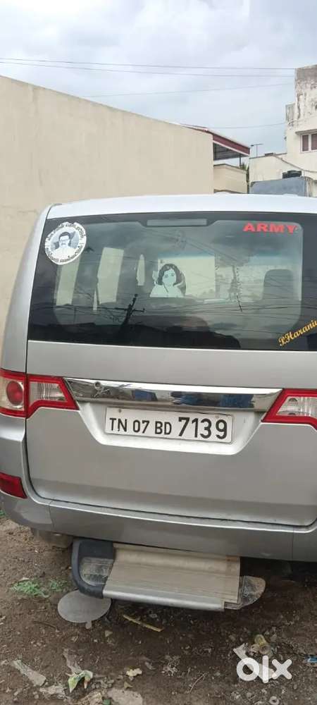 Tata Safari 2009