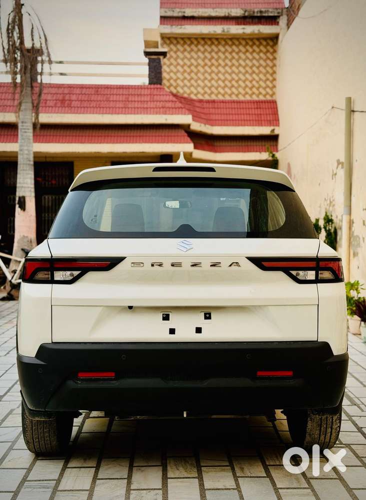 Maruti Suzuki Brezza 1.5 Lxi Smart Hybrid, 2026, Petrol