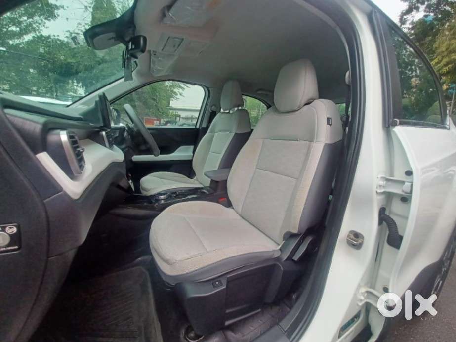 Tata Punch Ev Empowered Plus Lr, 2025, Electric