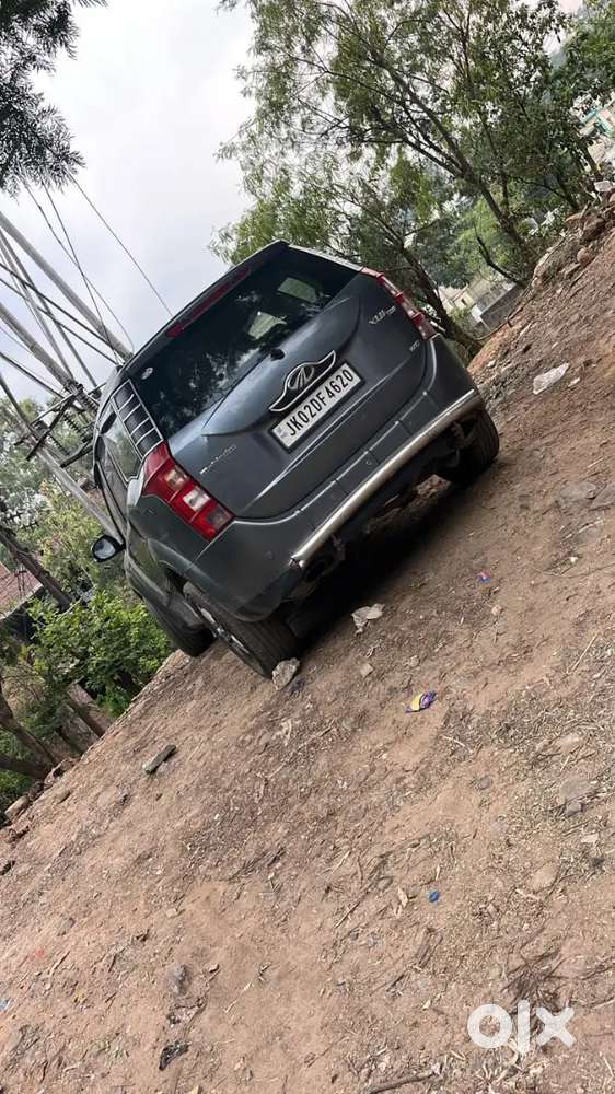 Mahindra Xuv500 2014 Diesel 80000 Km Driven