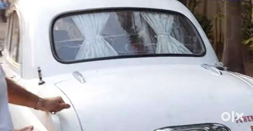 Conic Ambassador Grand Vip Car 2000 Dsz – 2014 Model For Sale.