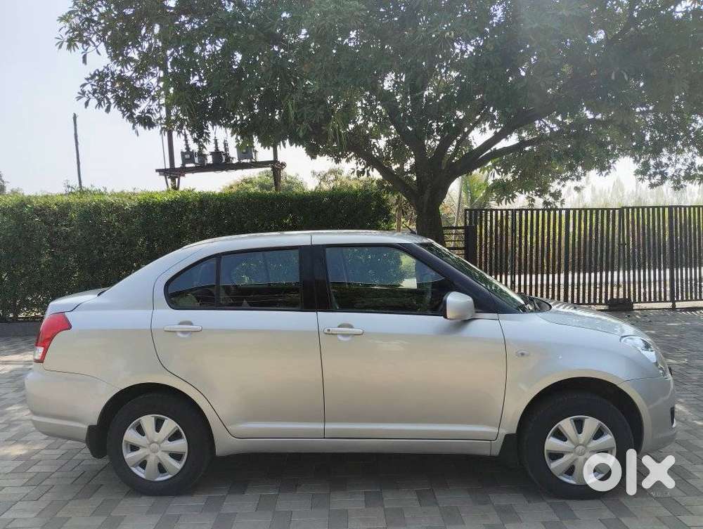 Maruti Suzuki Swift Dzire 1.2 Vxi Bsiv, 2009, Petrol