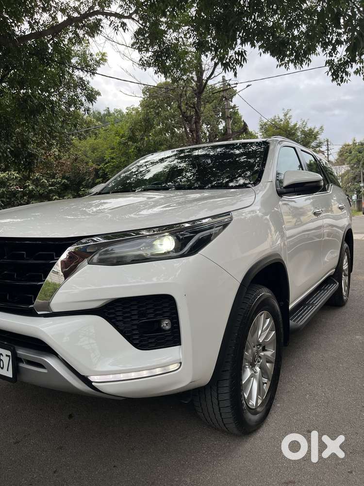 Toyota Fortuner Sigma 4 At Diesel, 2023