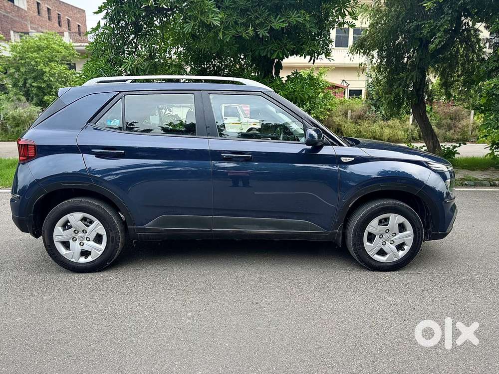 Hyundai Venue S 1.2 Petrol, 2020, Petrol