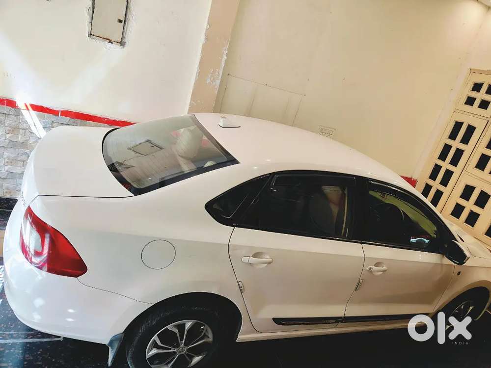 Skoda Rapid 2012 Petrol Well Maintained And Powerful Engine