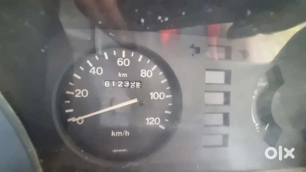 Maruti Suzuki Omni 2005