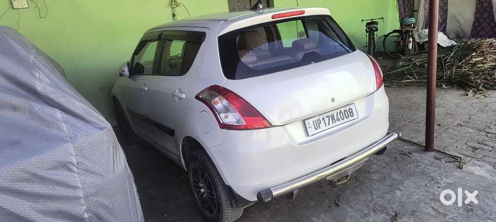 Maruti Suzuki Swift 2017 Diesel 74000 Km Driven
