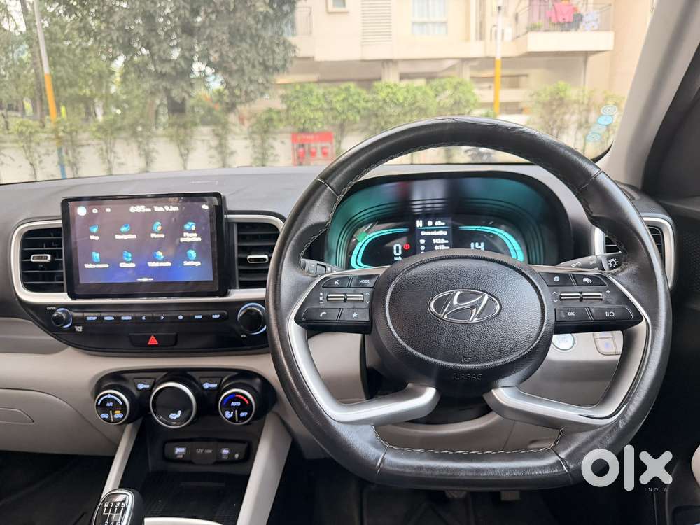 Hyundai Venue 1.0 Sx (o) Turbo Imt, 2023, Petrol