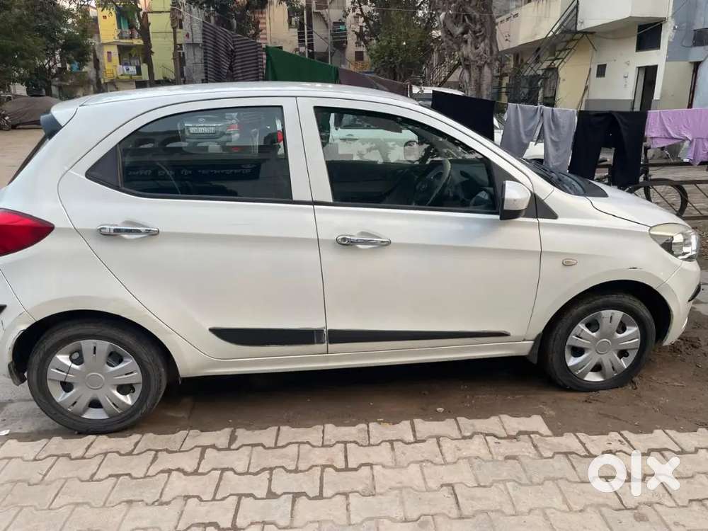 Tata Tiago Petrol 2016 2nd Owner