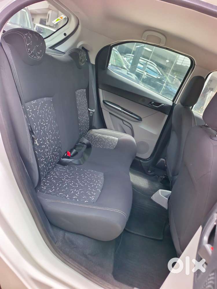 Tata Tiago, 2022, Petrol