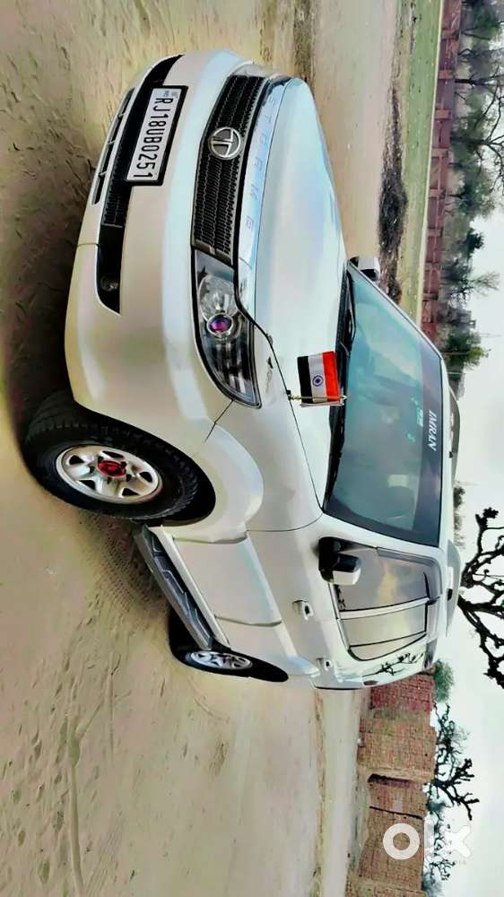 Tata Safari Storme 2012 Diesel 130000 Km Driven