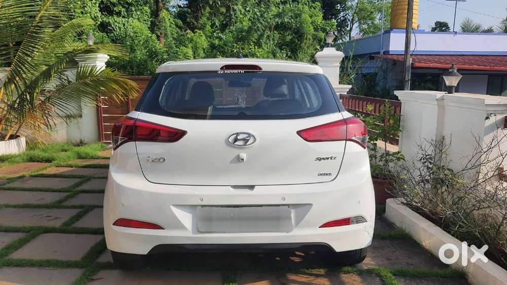 Hyundai Elite I20 Sportz (o) 1.2, 2015, Petrol