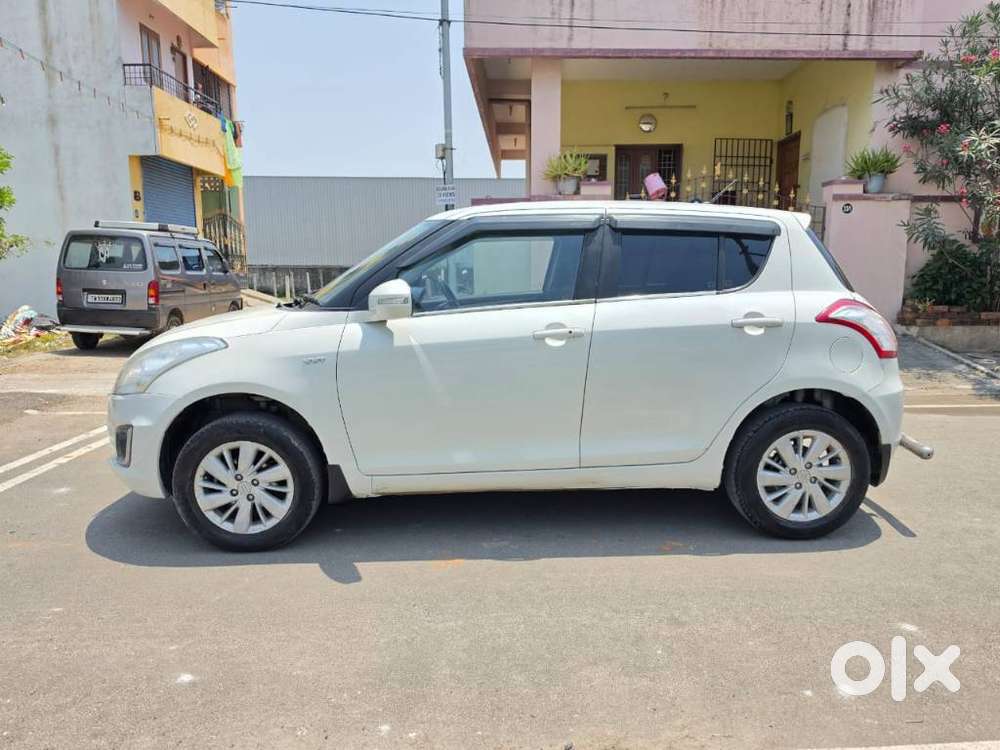 Maruti Suzuki Swift Zxi, 2016, Petrol