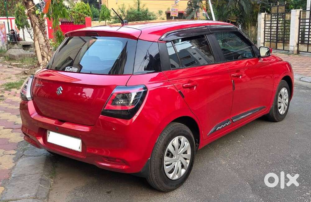 Maruti Suzuki Swift 1.2 Vxi (o), 2024, Petrol