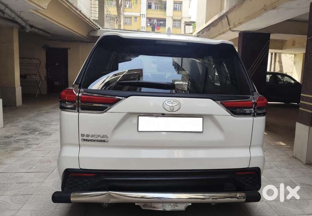 Toyota Innova Hycross 2.0 Gx 8 Str, 2023, Petrol