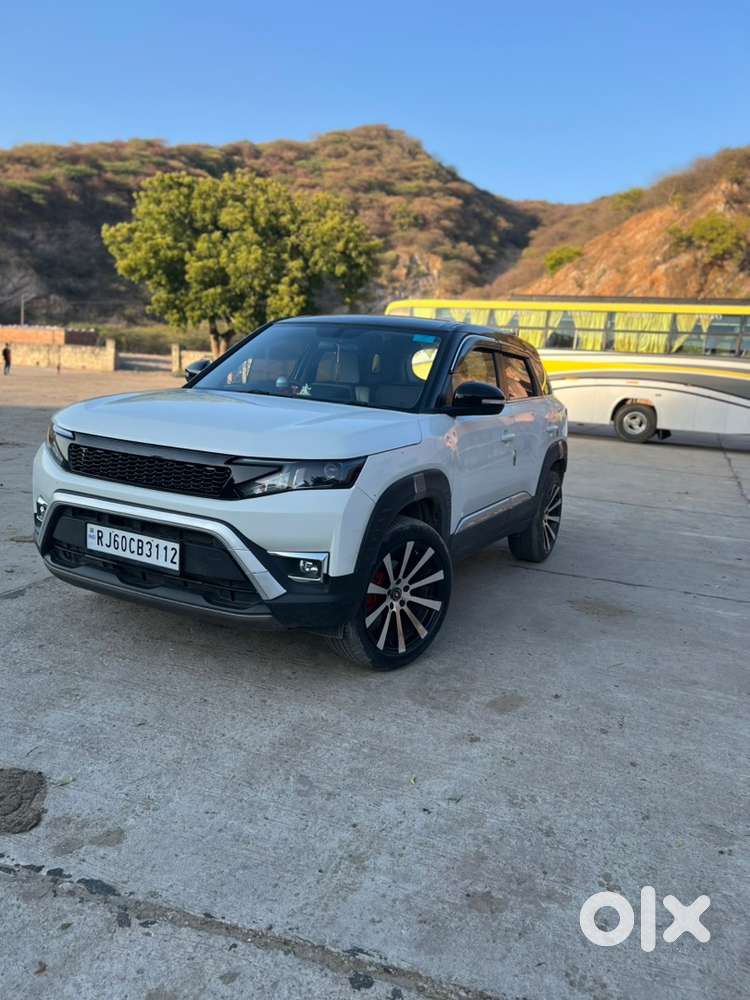 Maruti Suzuki Brezza Petrol 2024
