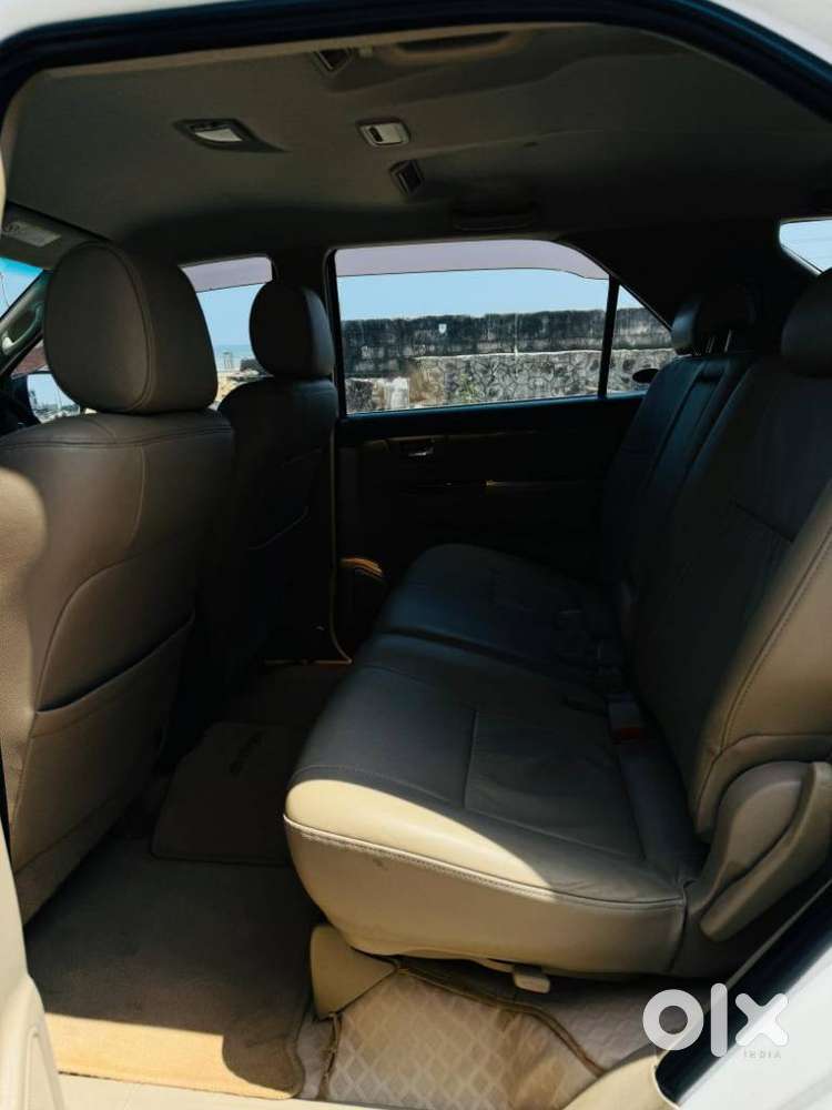 Toyota Fortuner 3.0 4x2 Mt, 2014, Diesel