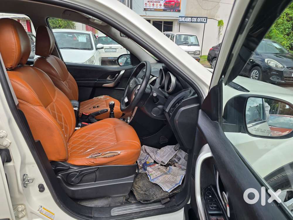 Mahindra Xuv500 W7, 2021, Diesel